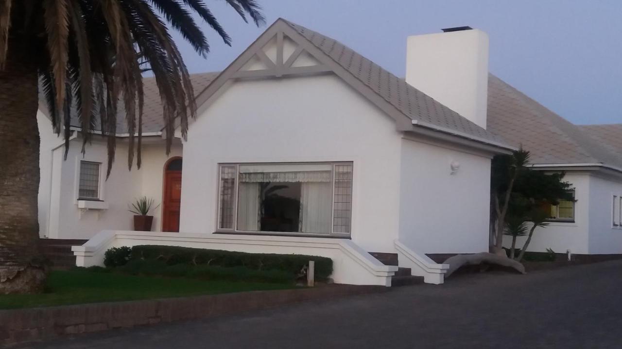 Haus Schaaf B&B Walvis Bay Eksteriør bilde